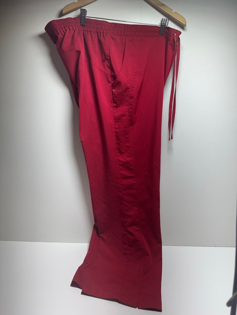 Healing Hands Works Women’s 2X Red Drawstring Flare Scrub Pants Nursing Medical